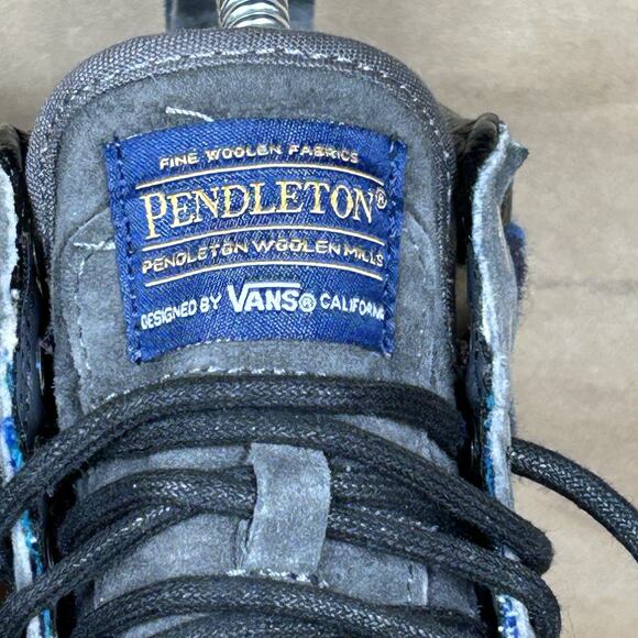 Vans Pendleton Sk8-Hi Top Wn 7.0 Men 5.5 Blue Tribal Wool Skateboarding Sneaker - Picture 1 of 12
